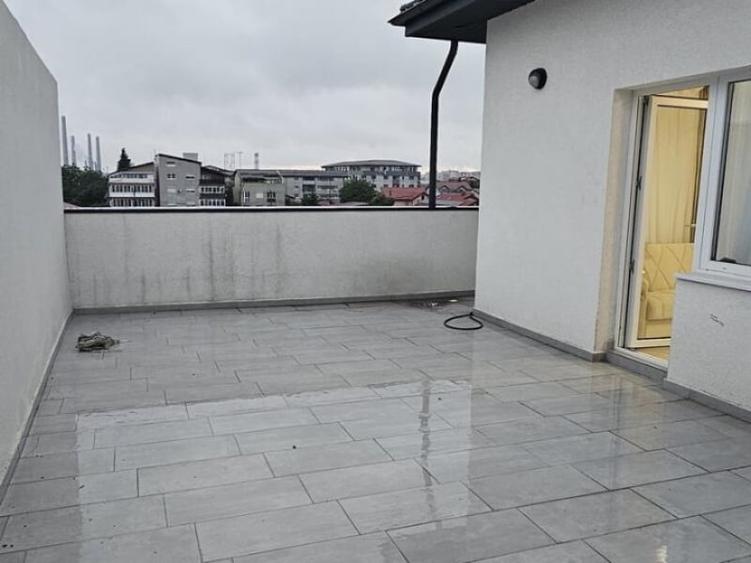Apartament cu 2 camere semidecomandat în 1 Decembrie 1918