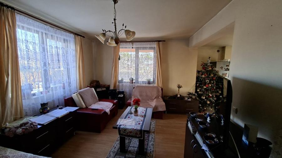 Casă individuală cu 3 camere cu Canalizare în Sângeorgiu de Mureș