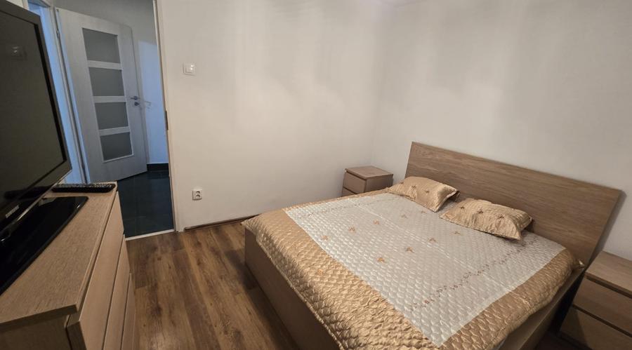 Apartament cu 2 camere decomandat în Tineretului