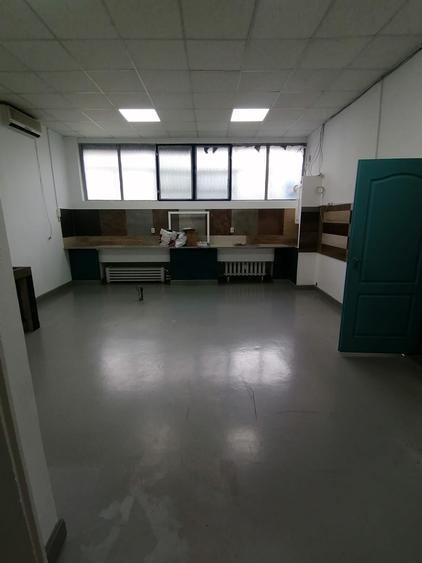 Victoria, SPATIU COMERCIAL din constructie, 90 mp., amenajat - 22