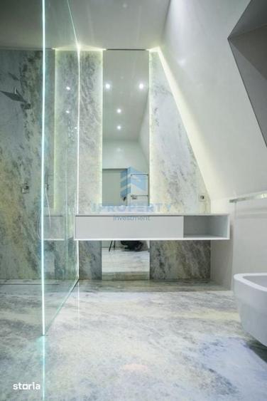 Apartament cu 5 camere în Central