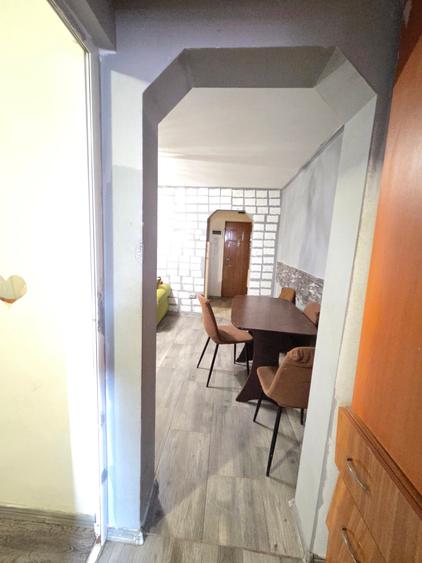 Apartament cu 2 camere semidecomandat în Obor