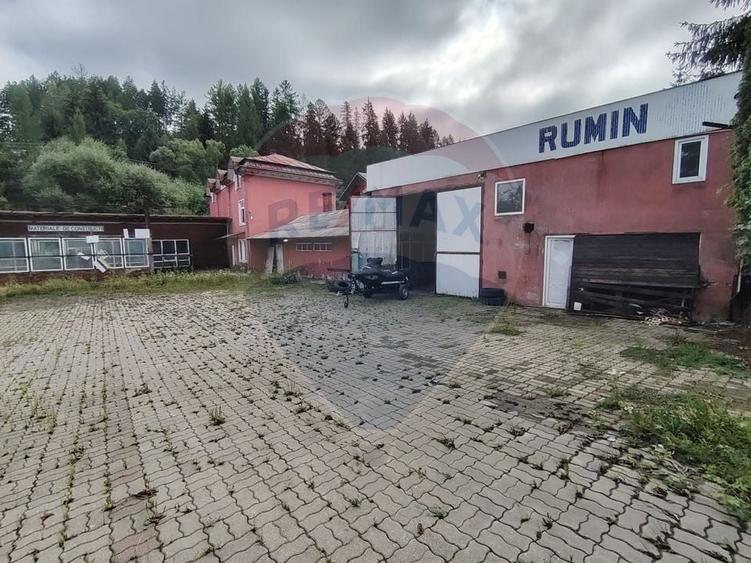 Spațiu industrial, de 481 mp, în Central