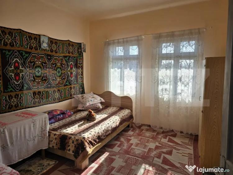 Casă cu 2 camere cu Teren 680 Mp în Central