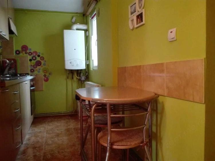 VAND APARTAMENT MANSARDA 2 camere, semidecomandat,46 m2 Girocului - 8