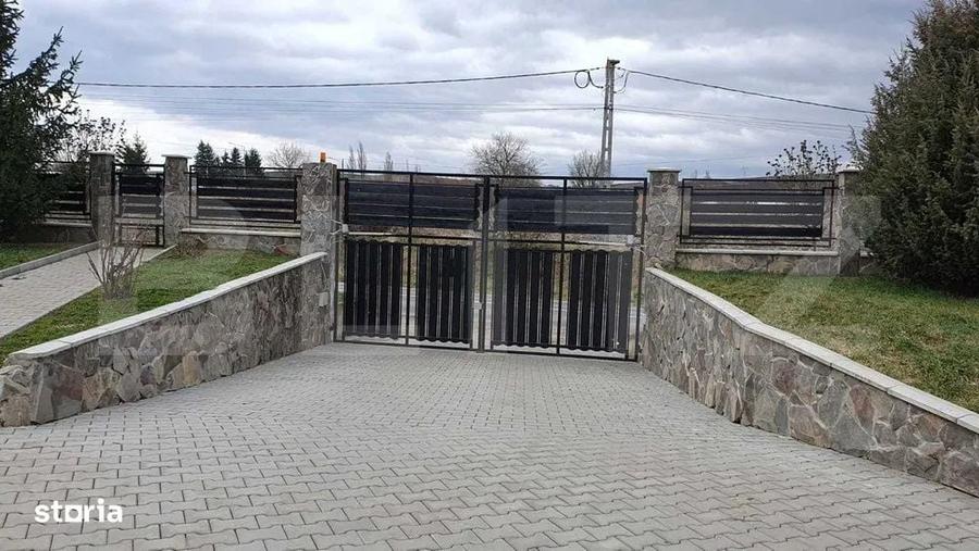 Casă cu 4 camere în Gheja