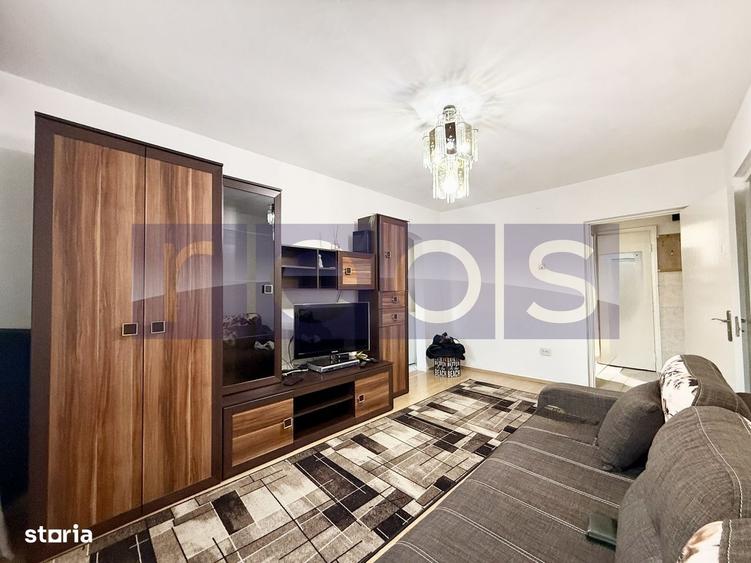 Apartament cu 3 camere semidecomandat în Nicolae Grigorescu