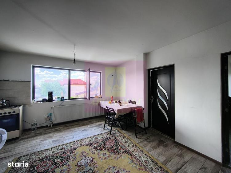 Spațiu comercial, de 250 mp, în Adunații-Copăceni