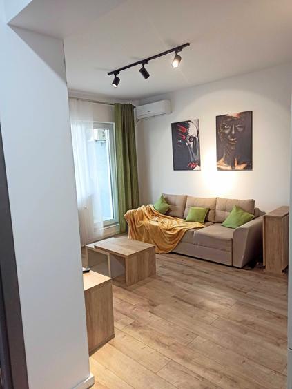 Apartament cu 2 camere semidecomandat în Regie