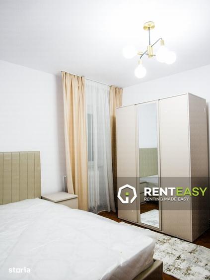 Apartament cu 3 camere decomandat în Independenței