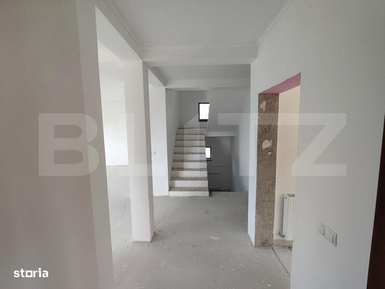 Casă cu 4 camere în Diaconești