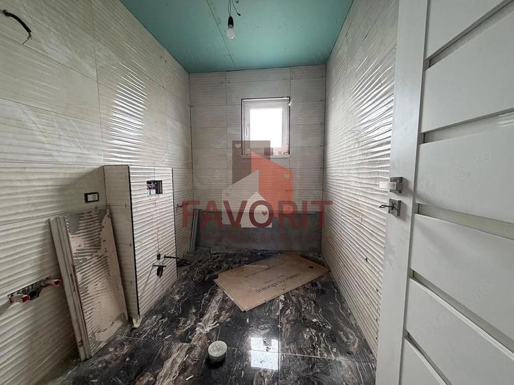 Casă cu 4 camere cu Teren 860 Mp în Covaci