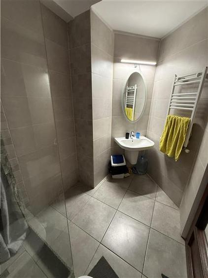 Apartament cu 3 camere decomandat, mobilat în Nord