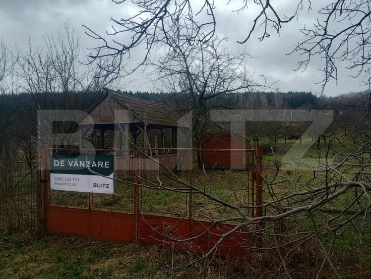 Teren Construcții intravilan de 1700 mp, în Sud-Est