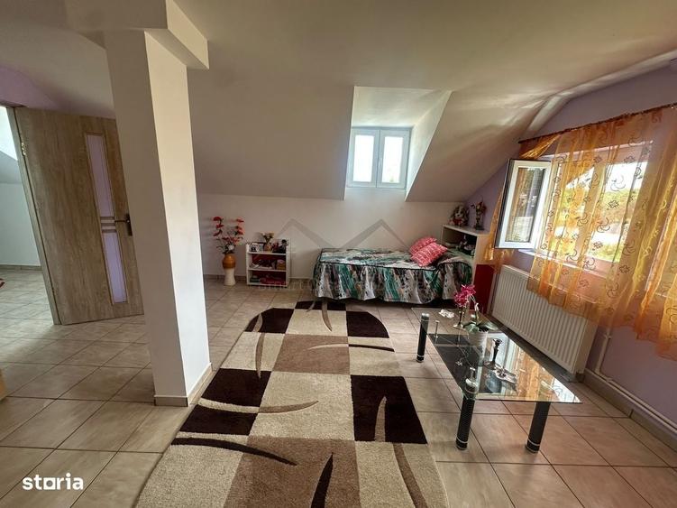 Casa P+1+beci inalt, cu 2 spatii comerciale si 740 mp teren in centrul - 9