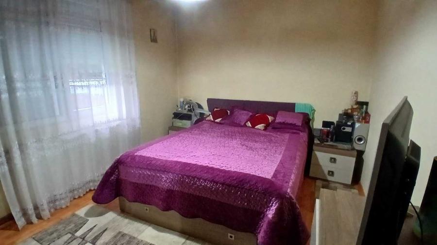 Apartament cu 2 camere decomandat în Deda