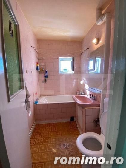 Apartament cu 4 camere decomandat în Central
