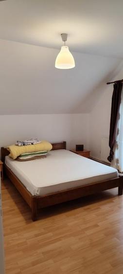 Casă individuală cu 5 camere cu Canalizare în Eremitu