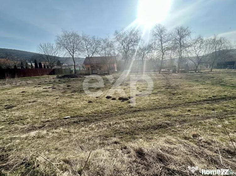 Teren în Vâlcele