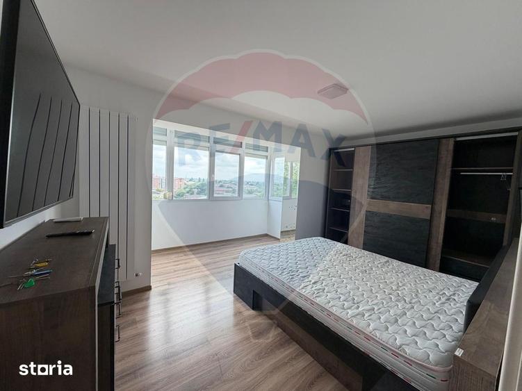 Apartament cu 3 camere în Central