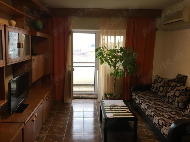 Apartament cu 2 camere semidecomandat în 5 Călărasi