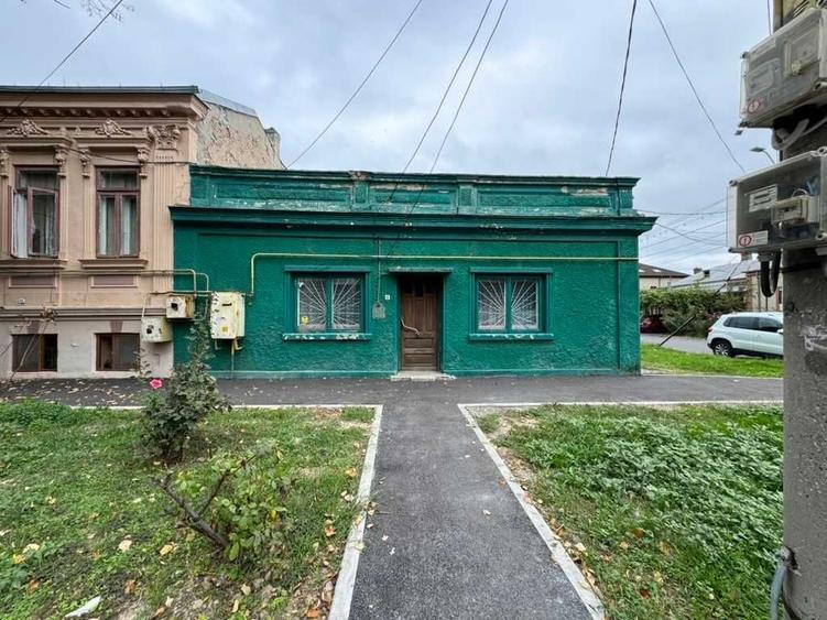 Casă cu 4 camere în Gării