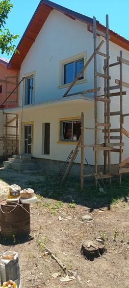 Casă cu 4 camere în Kamsas