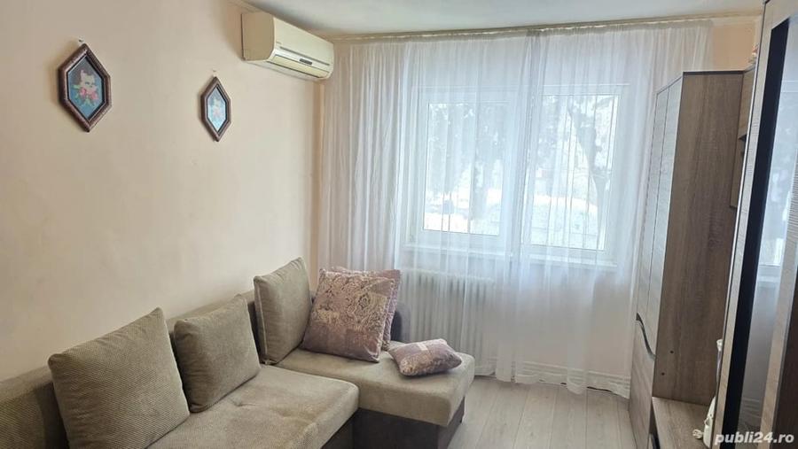 Apartament cu 2 camere semidecomandat în Micro 15