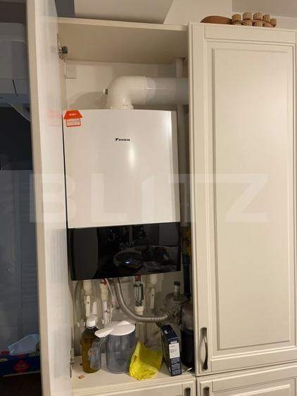 Apartament cu 3 camere decomandat, mobilat în George Enescu