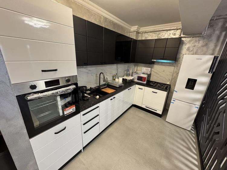 Apartament cu 2 camere decomandat în Energia
