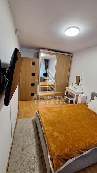 Apartament cu 4 camere decomandat, mobilat în Complex Studențesc