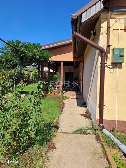 Casă cu 4 camere cu Teren 1900 Mp în Central