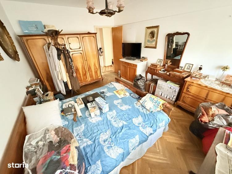 Apartament cu 3 camere în Unirii