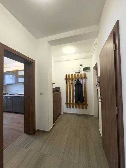 Apartament cu 2 camere decomandat în Giroc