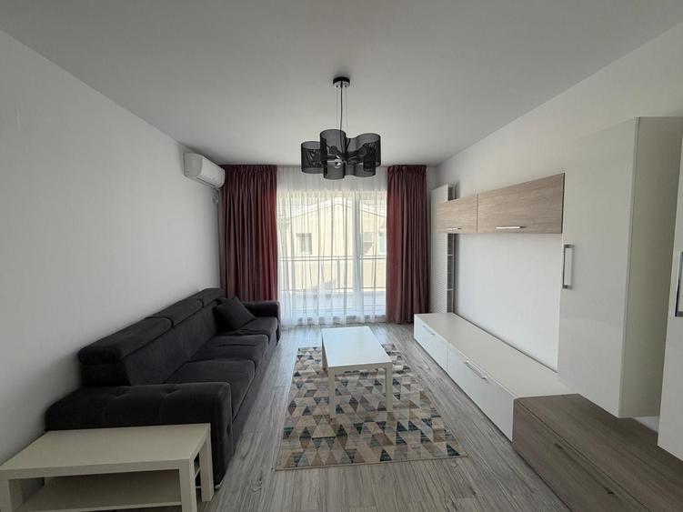 Apartament cu 2 camere decomandat în 1 Decembrie 1918