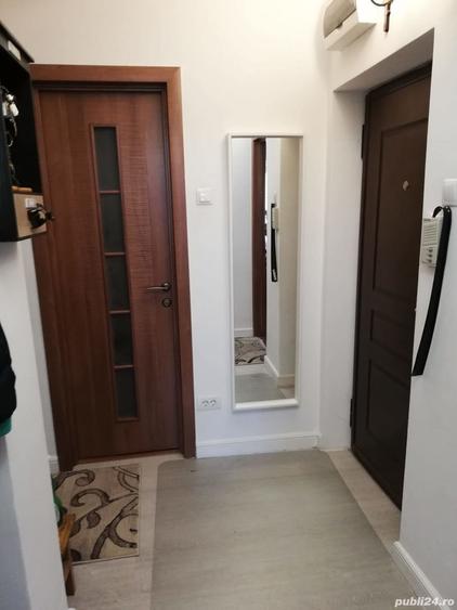 Apartament cu 2 camere decomandat în Gară