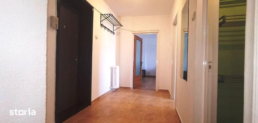 Apartament cu 2 camere în Centrul Civic