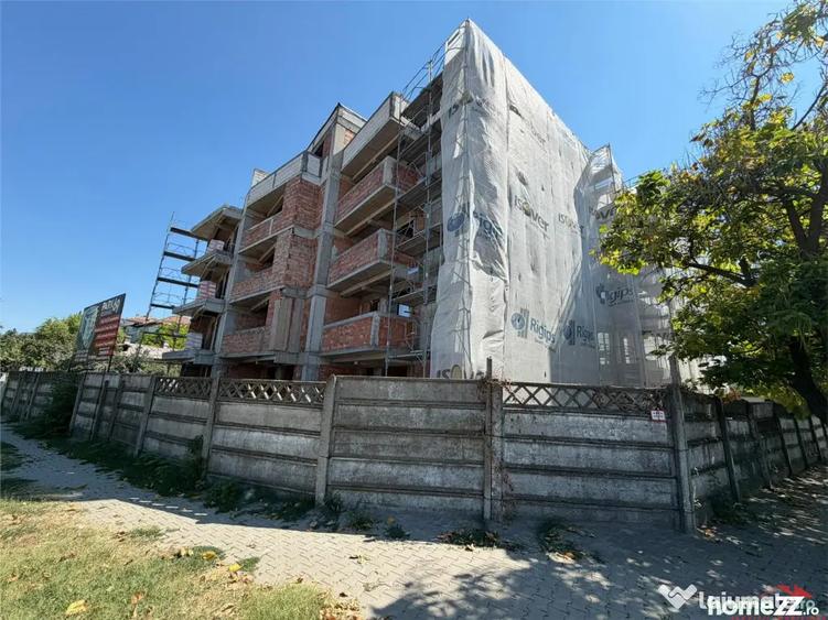 Garsonieră decomandată în Central