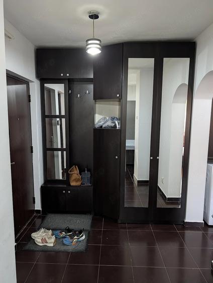 Apartament cu 2 camere semidecomandat în Nicolina
