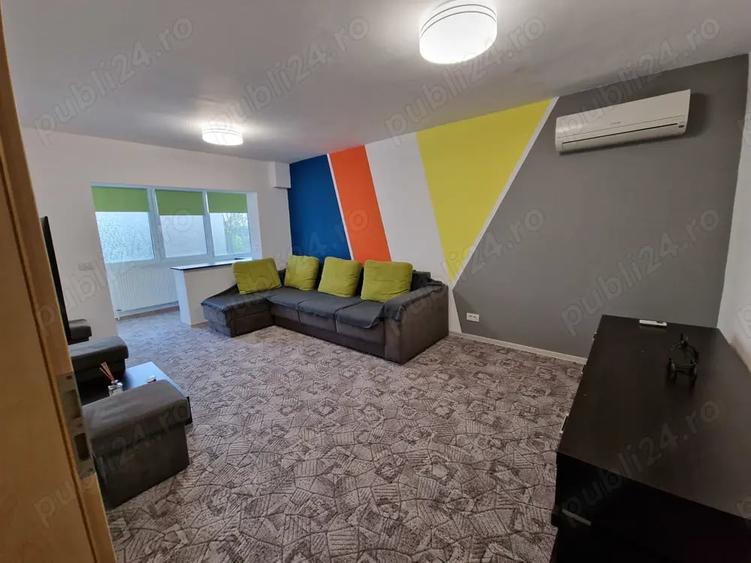 Apartament cu 4 camere decomandat în Bucovina