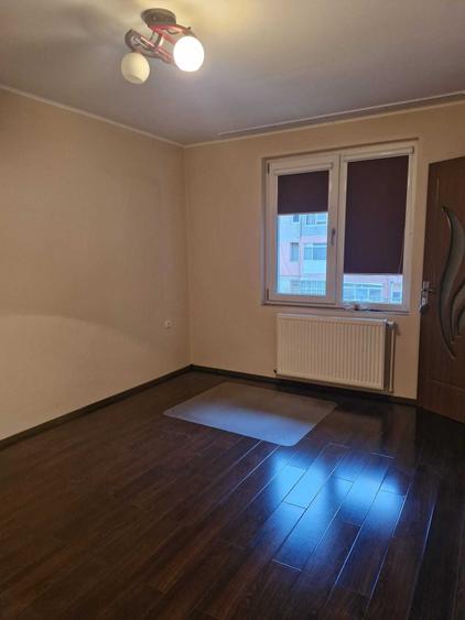 Apartament cu 2 camere decomandat, mobilat în Ultracentral