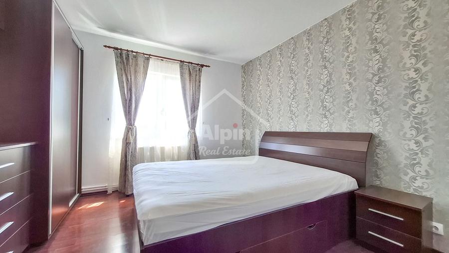 Apartament cu 3 camere decomandat, mobilat în Aurel Vlaicu