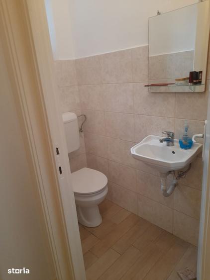 Casă cu 4 camere cu Teren 204 Mp în Burdea