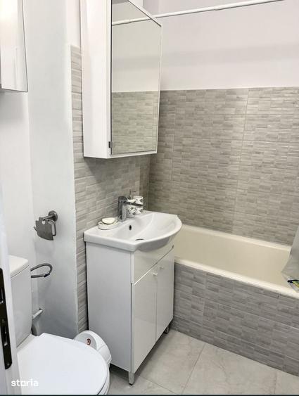 Apartament cu 2 camere decomandat în Galata