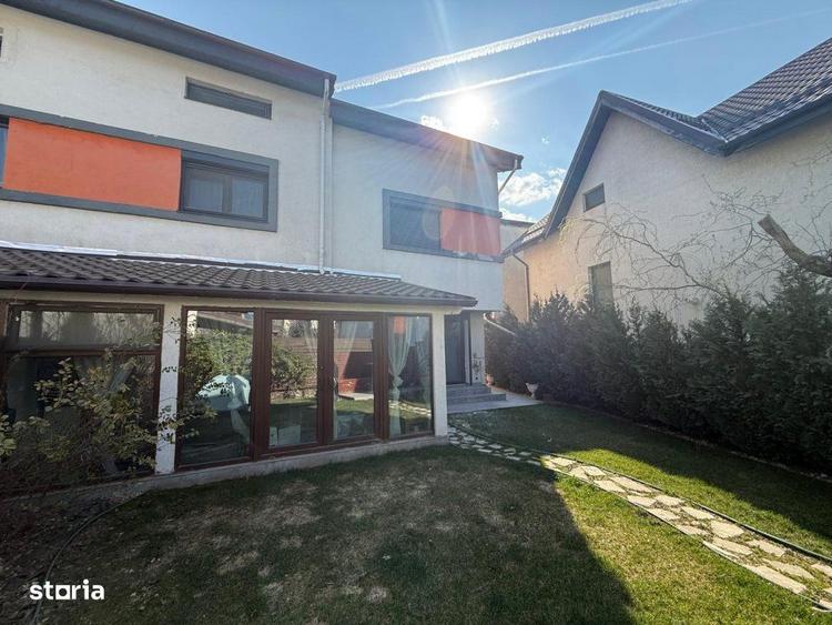 Casă cu 5 camere cu Teren 300 Mp în Chiajna