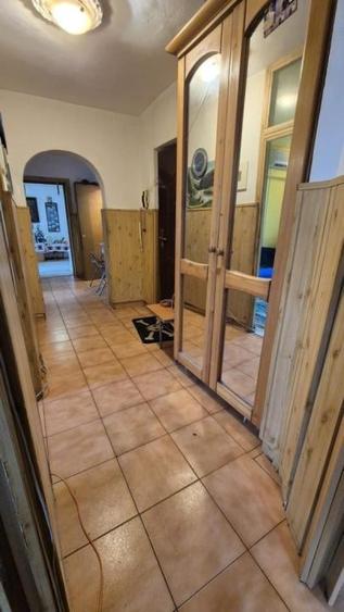 Apartament cu 4 camere, mobilat în Crângași