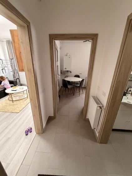 Garsonieră decomandată în Central