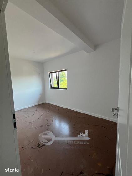 Casă cu 3 camere cu Teren 350 Mp în Vișan