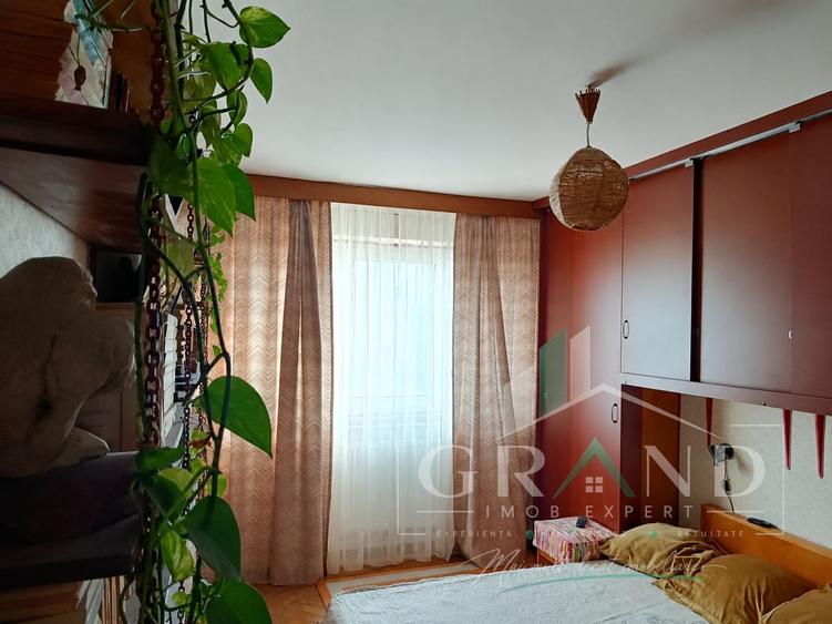 Apartament cu 4 camere decomandat în Mănăștur