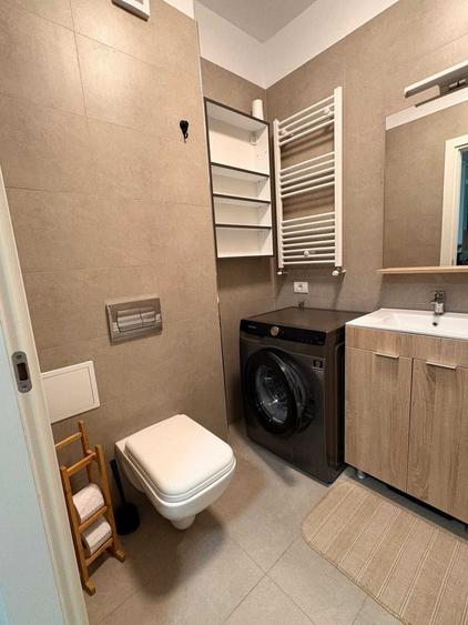 Apartament cu 2 camere decomandat în Lacul Morii